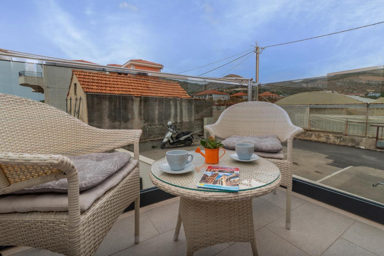 Apartman Lorena Trogir Exterior photo