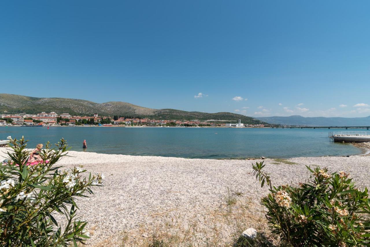 Apartman Lorena Trogir Exterior photo