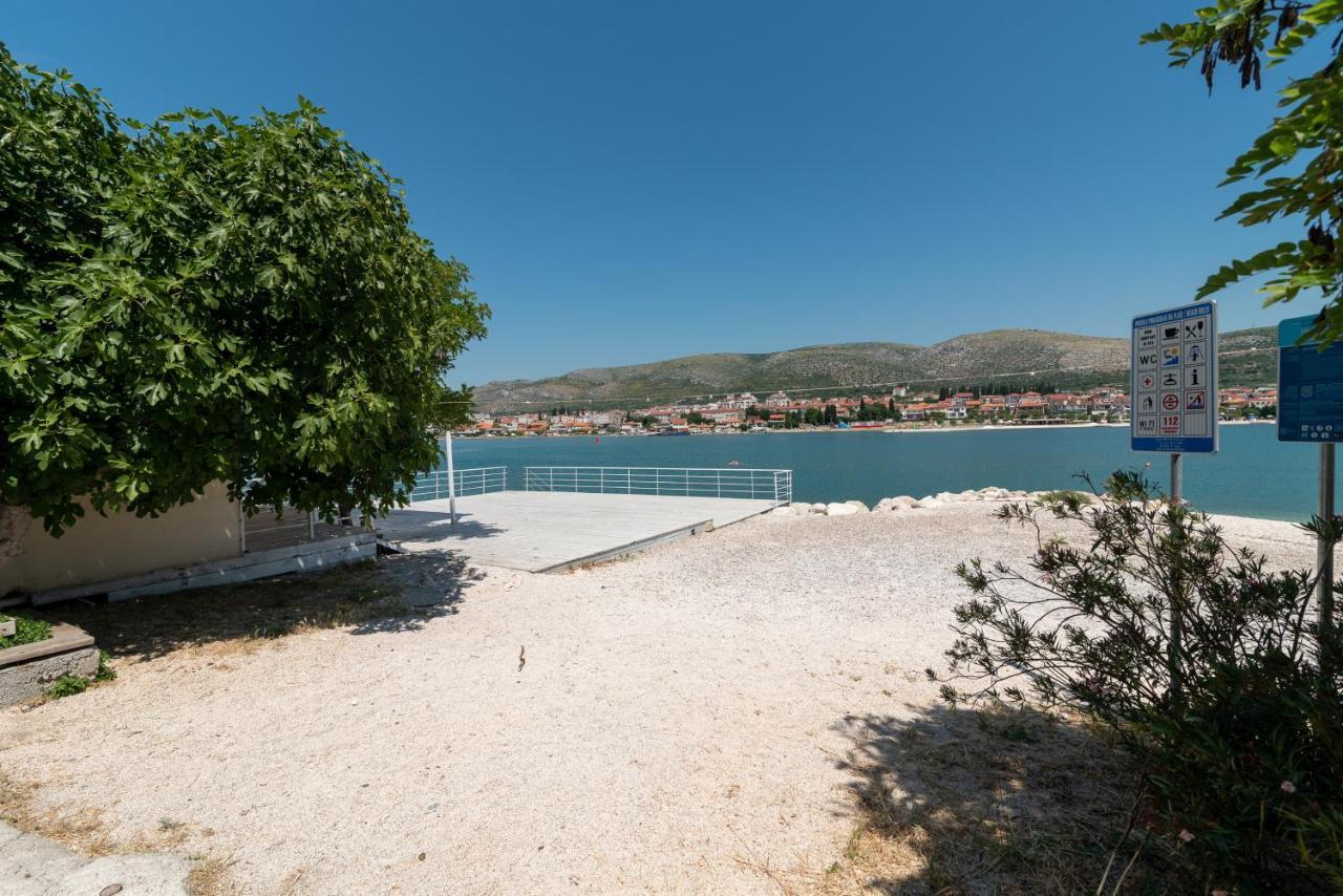 Apartman Lorena Apartment Trogir Exterior photo