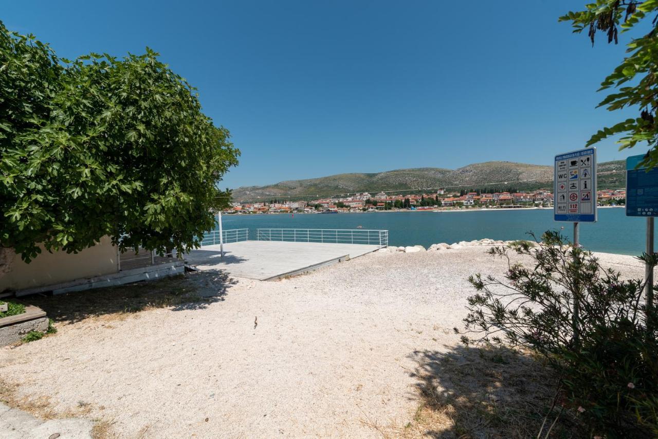 Apartman Lorena Trogir Exterior photo