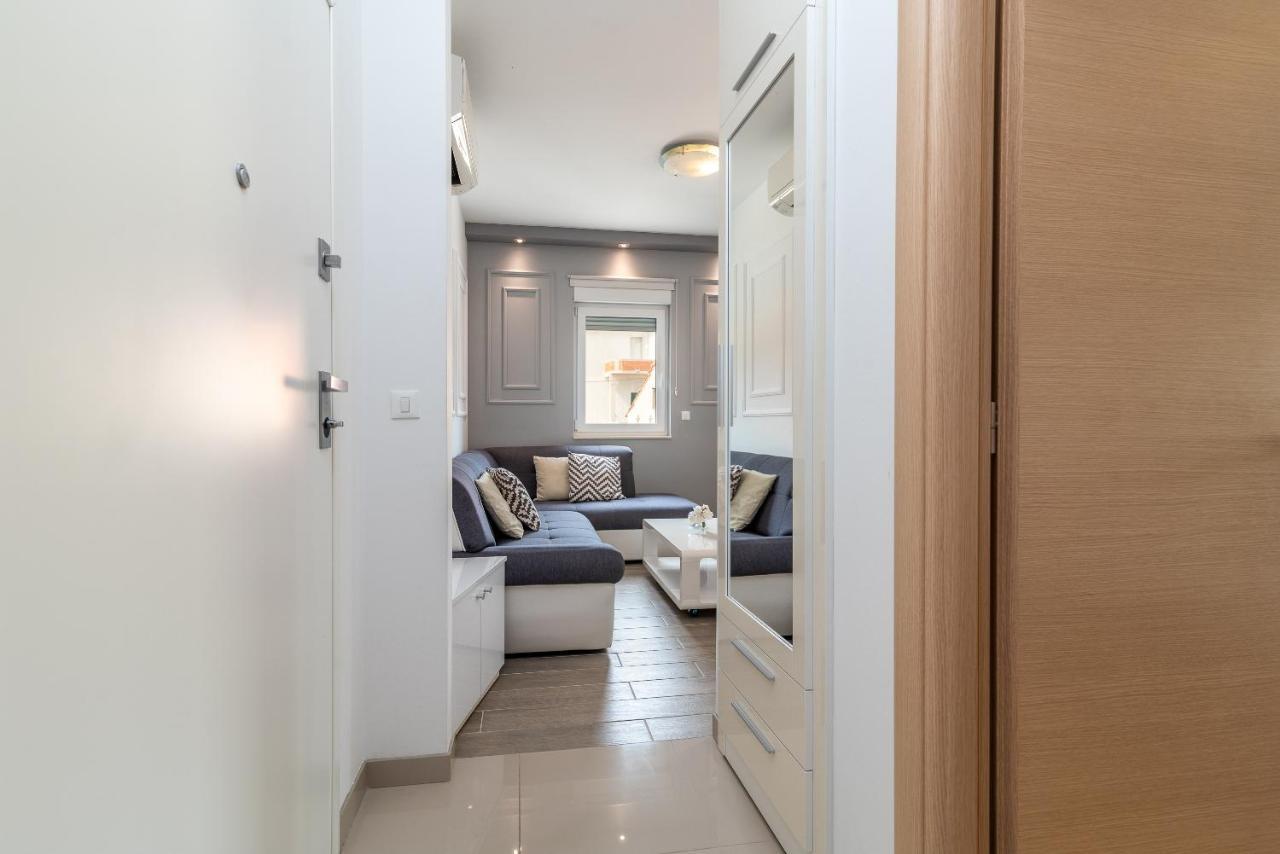 Apartman Lorena Trogir Exterior photo
