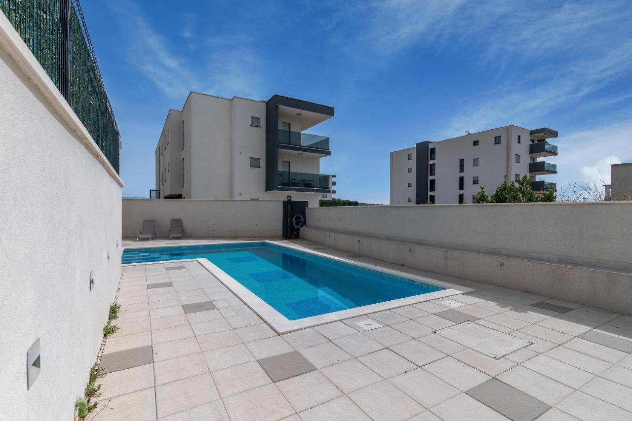 Apartman Lorena Apartment Trogir Exterior photo