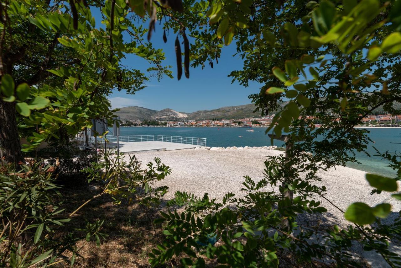 Apartman Lorena Trogir Exterior photo